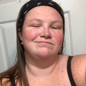 Meet your Posher, Lacey